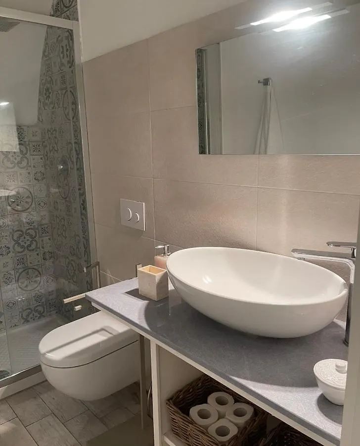 21 Apartment Noto